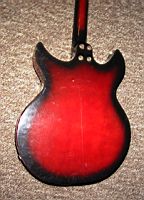 Harmony Rebel Silvertone H-82 Aut_2144.jpg